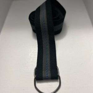 Men’s Canvas Black with Gray and blue stripe
D Ring

47”